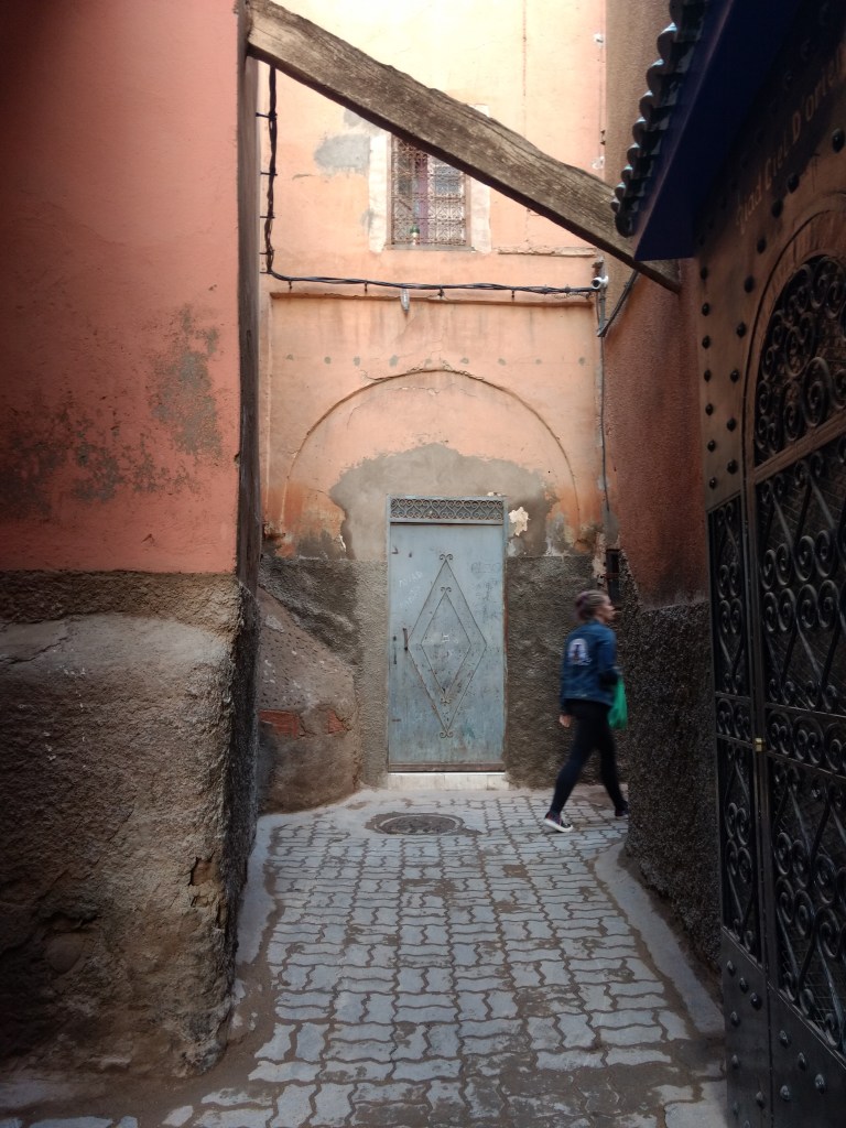 IMG_20181018_175446344_BURST000_COVER_TOP